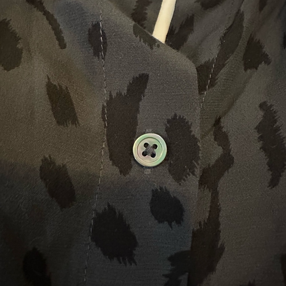 Rails Rhett Ash Cheetah Button Down Blouse Size M… - image 5